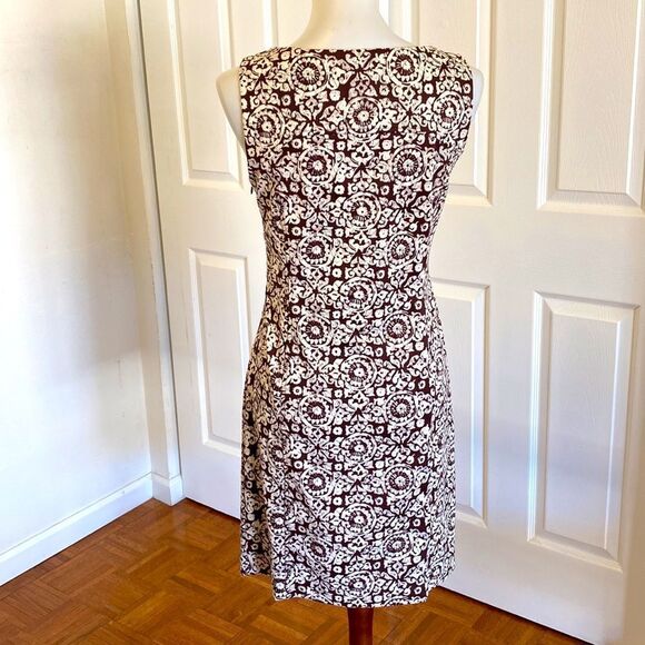 Michael Kors Sheath Logo Buttons Sleeveless Casual Dress - Picture 5 of 7